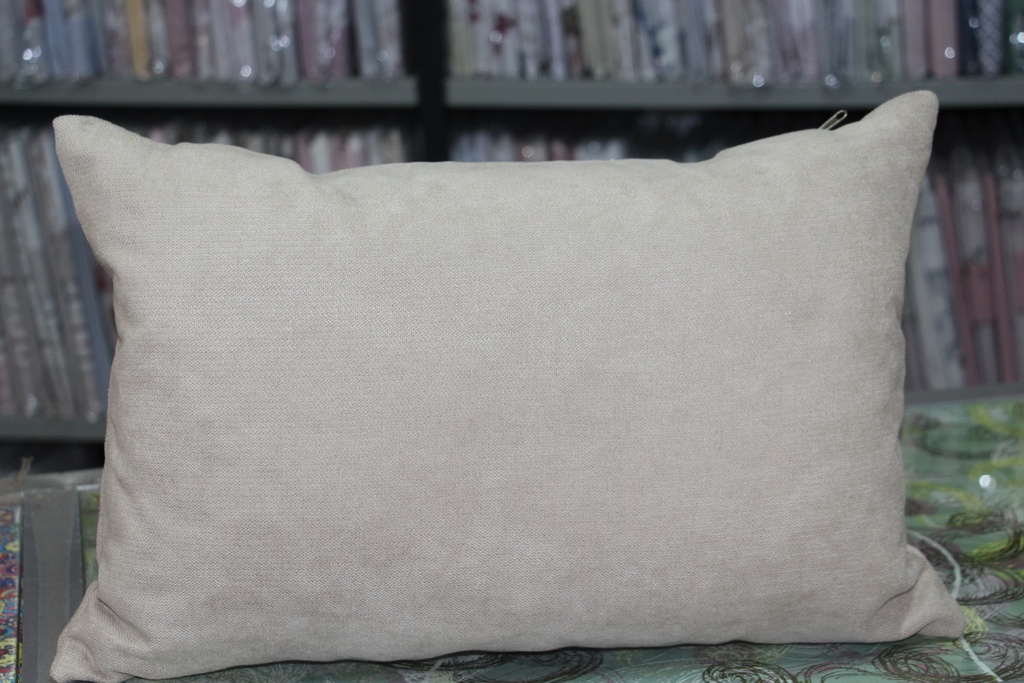 Almofada Decorativa Retangular – Bege Areia