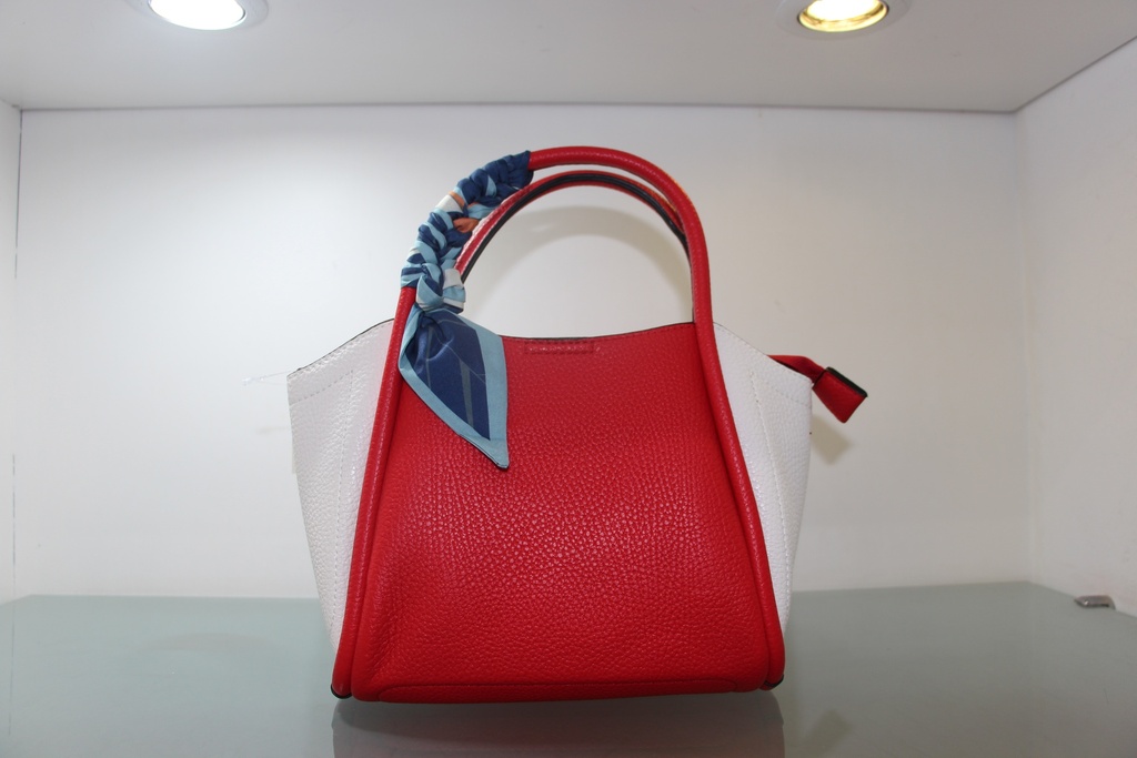 Mala Tote "Riviera Chic" com Lenço