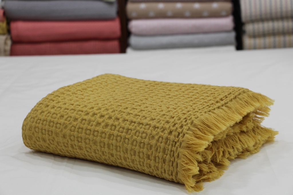 Manta de Algodão Favo de Mel em Amarelo Mostarda com Franjas