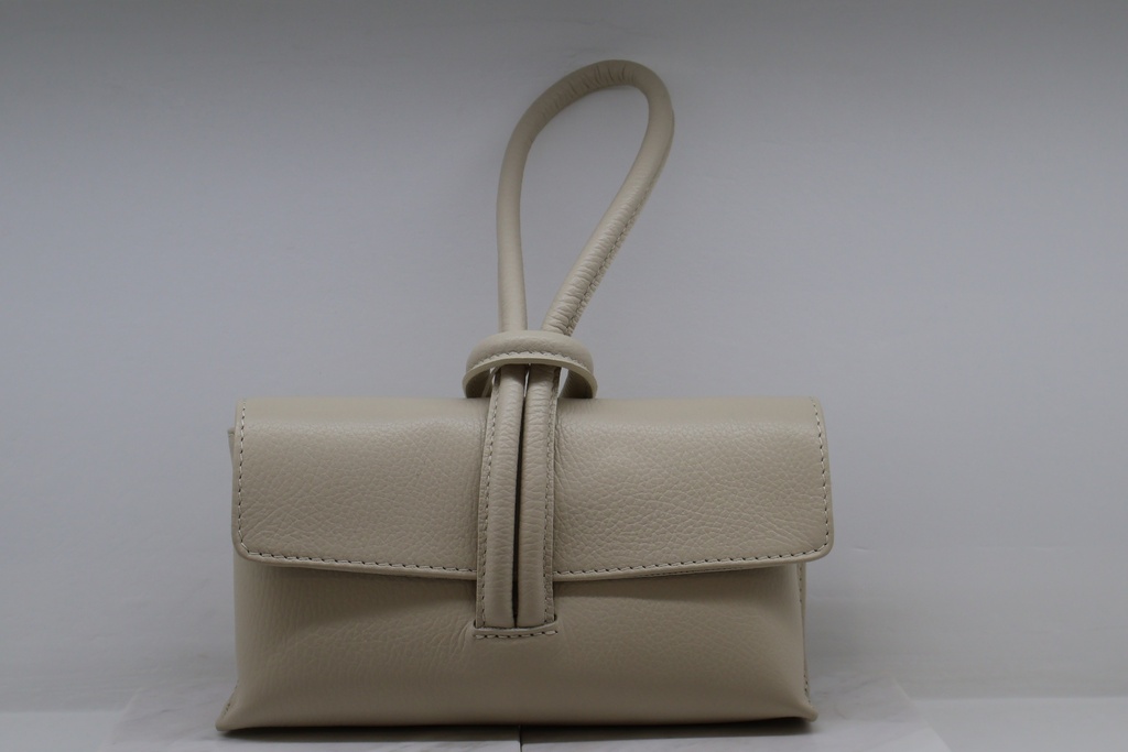 Mala em Pele Grained – Marfim Suave