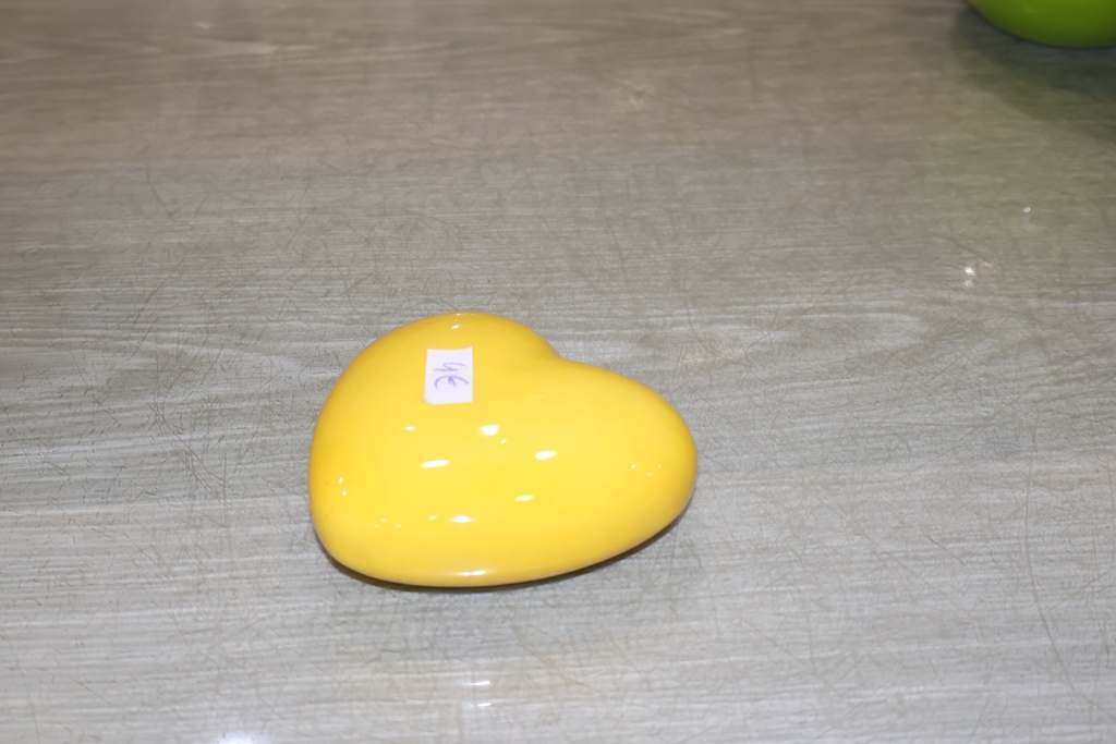 Coração "Brilho Solar" – Amarelo Girassol