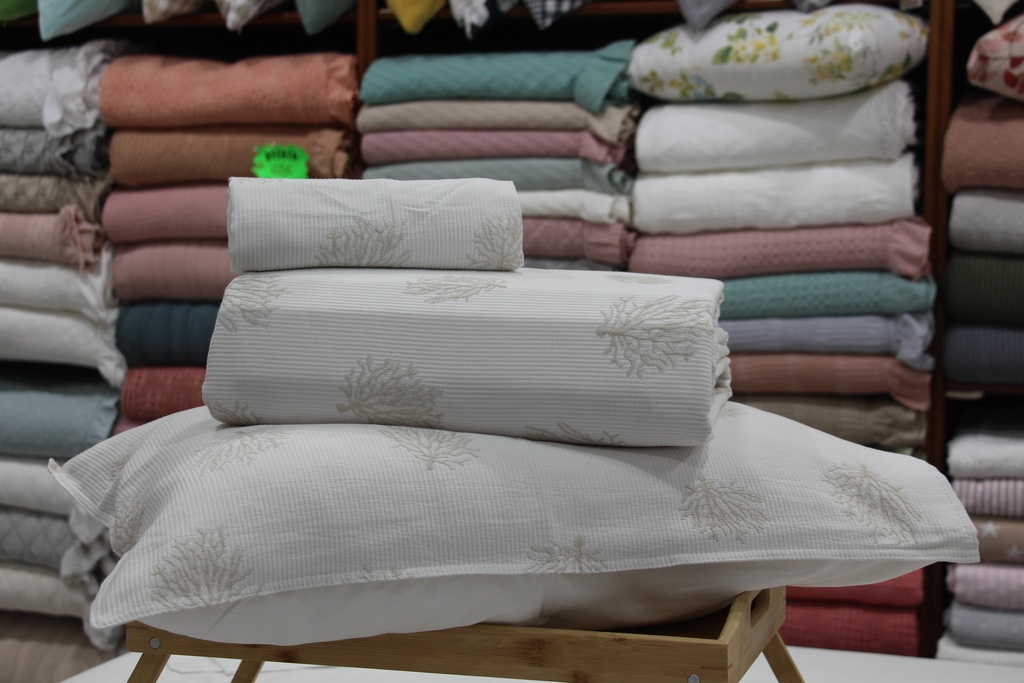 Jogo de Lençóis com Padrão de Corais em Bege e Branco