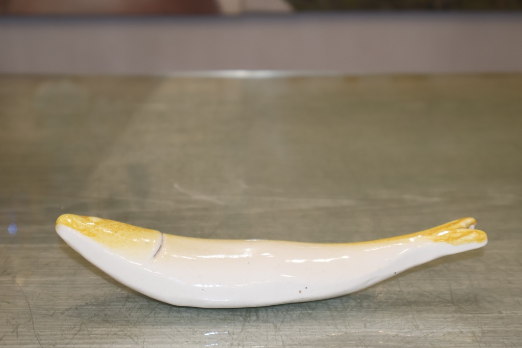 Sardinha em Cerâmica - Branco e Mostarda