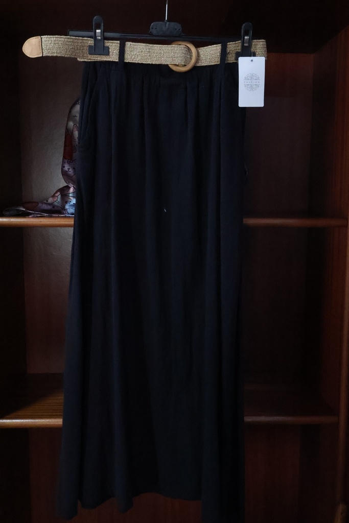 Saia Maxi Breeze – Preto Clássico