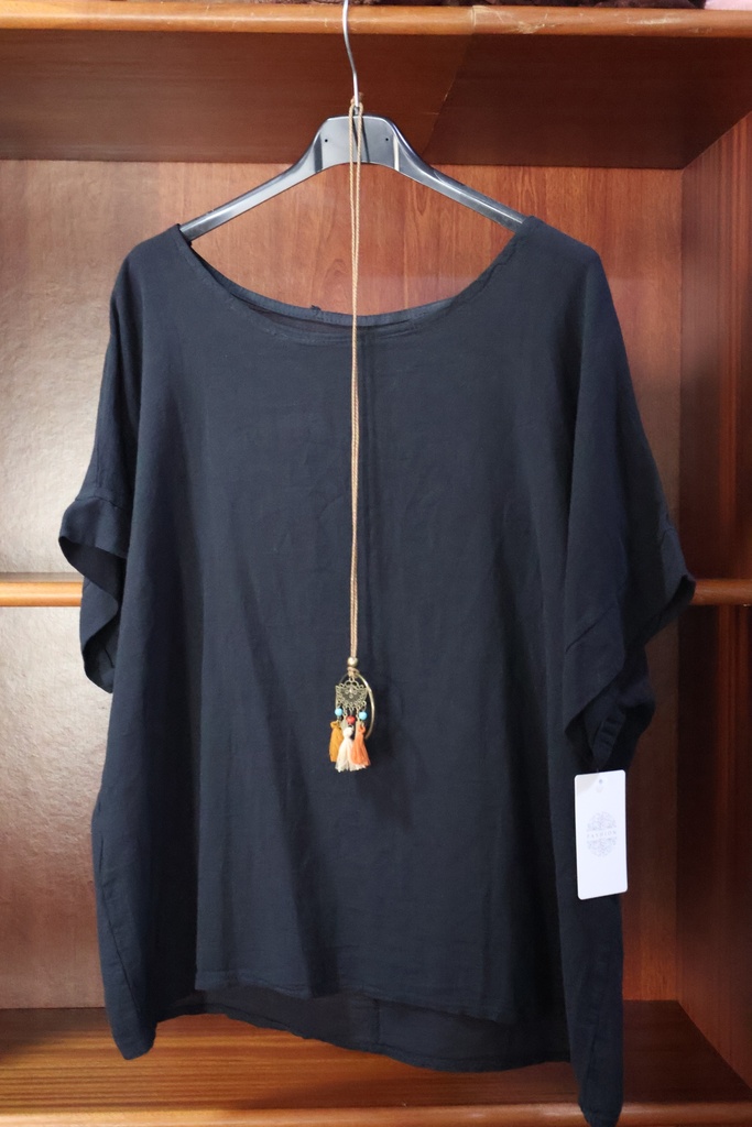 Blusa Oversize em Algodão Natural – Preto Clássico
