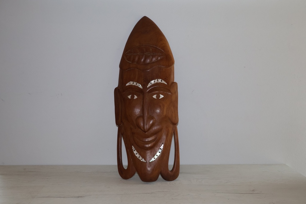 Máscara de Decoração de Madeira