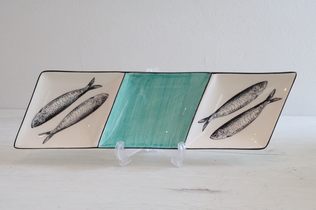 Travessa de Petiscos com Sardinhas