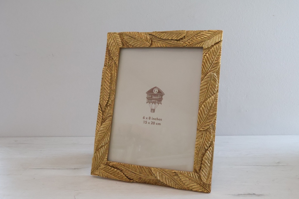 Moldura de Mesa com Folhas Douradas 15x20cm