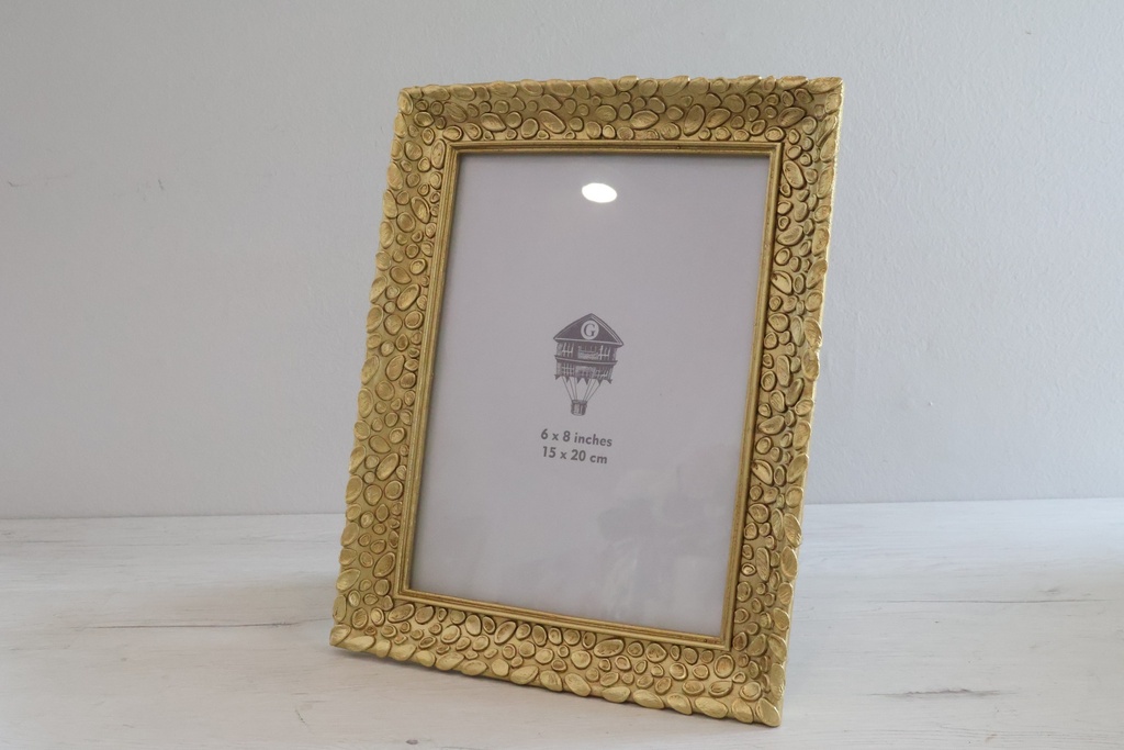 Moldura Dourada com formas ovais 15x20cm