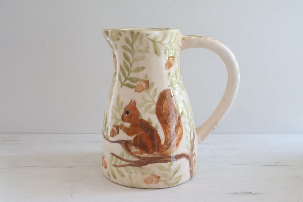 Jarra de Cerâmica "Esquilo da Floresta"