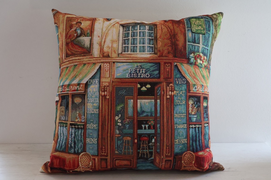 Almofada de Tapeçaria "Le Petit Bistro"