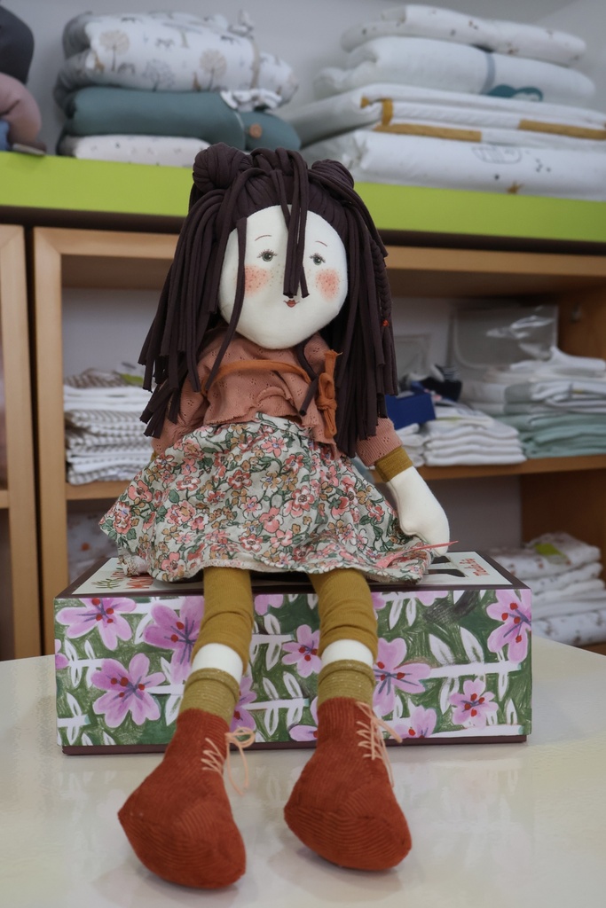 Boneca de Pano Fanette – "Les Coquettes" Moulin Roty