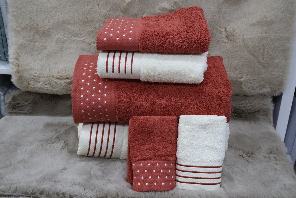 Conjunto de 6 Toalhas de Banho – Terracota e Pérola com Design Geométrico