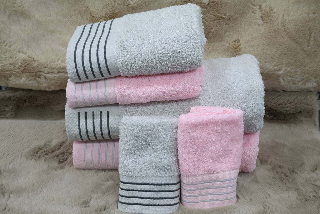 Conjunto de 6 Toalhas de Banho – Cinza e Rosa com Design Geométrico