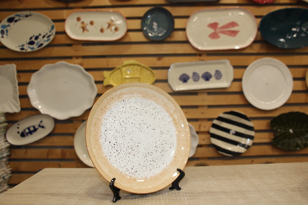 Prato de Sobremesa "Salpicado" com Borda Bege