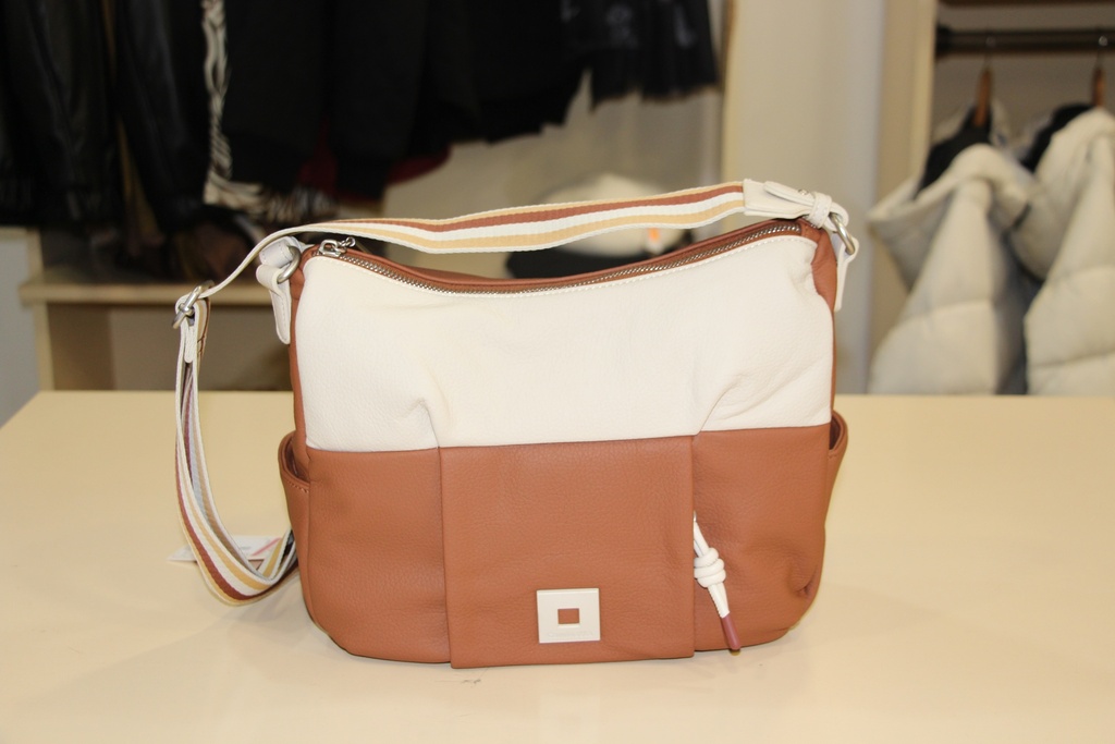 Mala de tiracolo bicolor bege e castanho com alça em lona