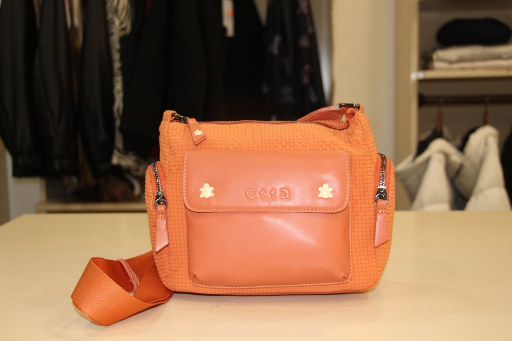 Mala de tiracolo Caminatta laranja multi-bolsos com textura quadriculada