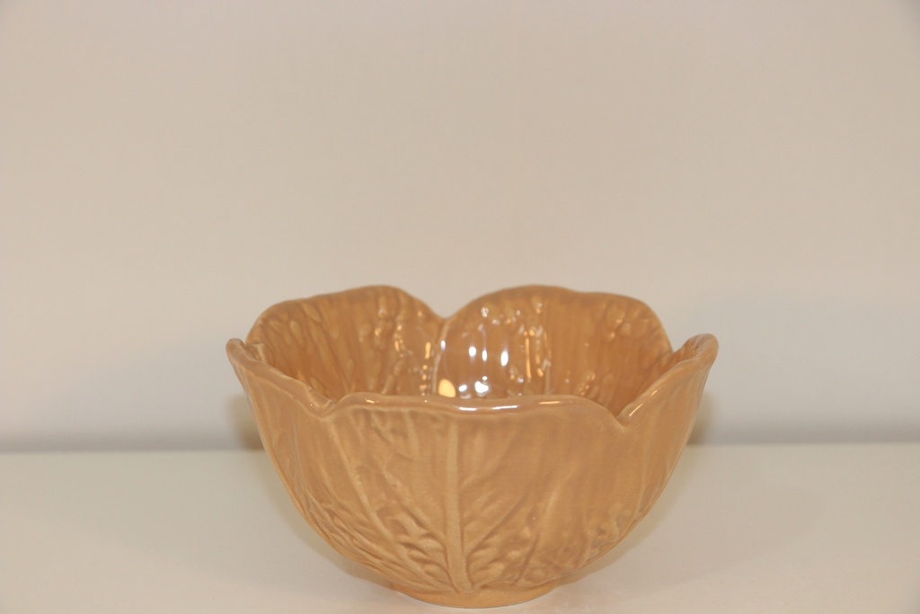 Taça de cerâmica bege areia com design de folha