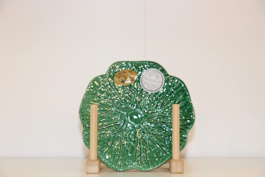 Prato de sobremesa em cerâmica verde esmeralda com relevo de folha