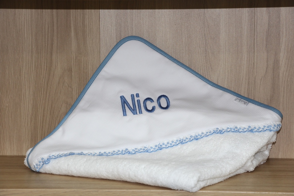 Capa de Banho para Bebé Personalizada com Nome "Nico"