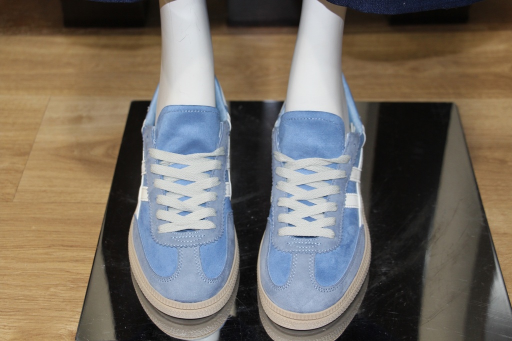 Sapatilhas de Camurça Azul Bebé com Sola de Borracha