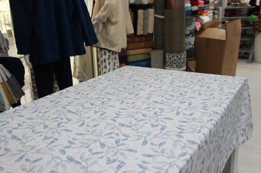 Toalha de Mesa com Padrão de Folhagem em Azul Água