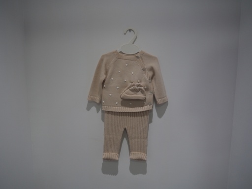 Conjunto de Malha para Bebé Bege com Botinhas e Gorro