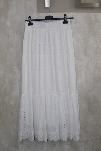 Saia Maxi Pure White: Bordado Inglês & Estilo Boho